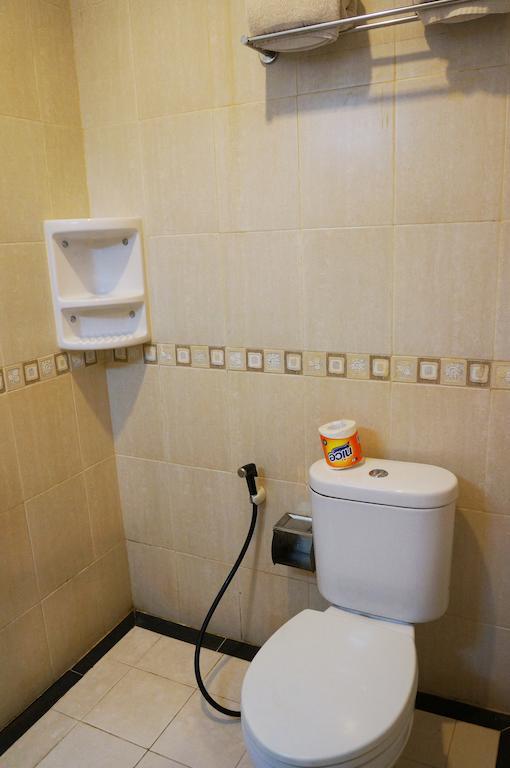 Feodora Airport Hotel Palembang Szoba fotó