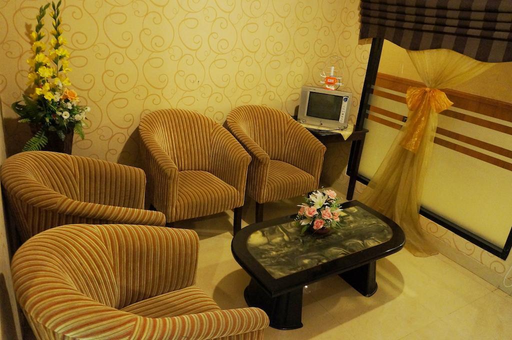 Feodora Airport Hotel Palembang Kültér fotó
